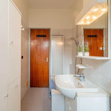 Assunta By Interhome Appartamento Stazzona